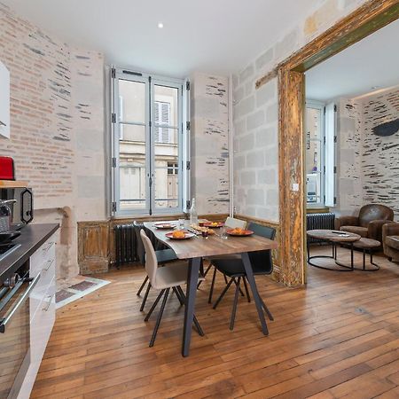 Appartements Lumineux Et Charmants En Coeur De Ville อองเชร์ ห้อง รูปภาพ