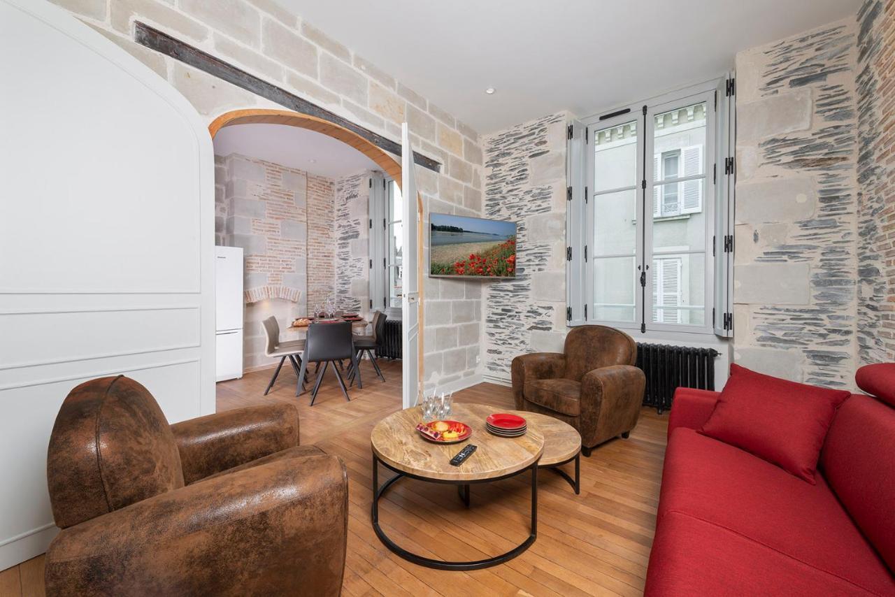 Appartements Lumineux Et Charmants En Coeur De Ville อองเชร์ ห้อง รูปภาพ