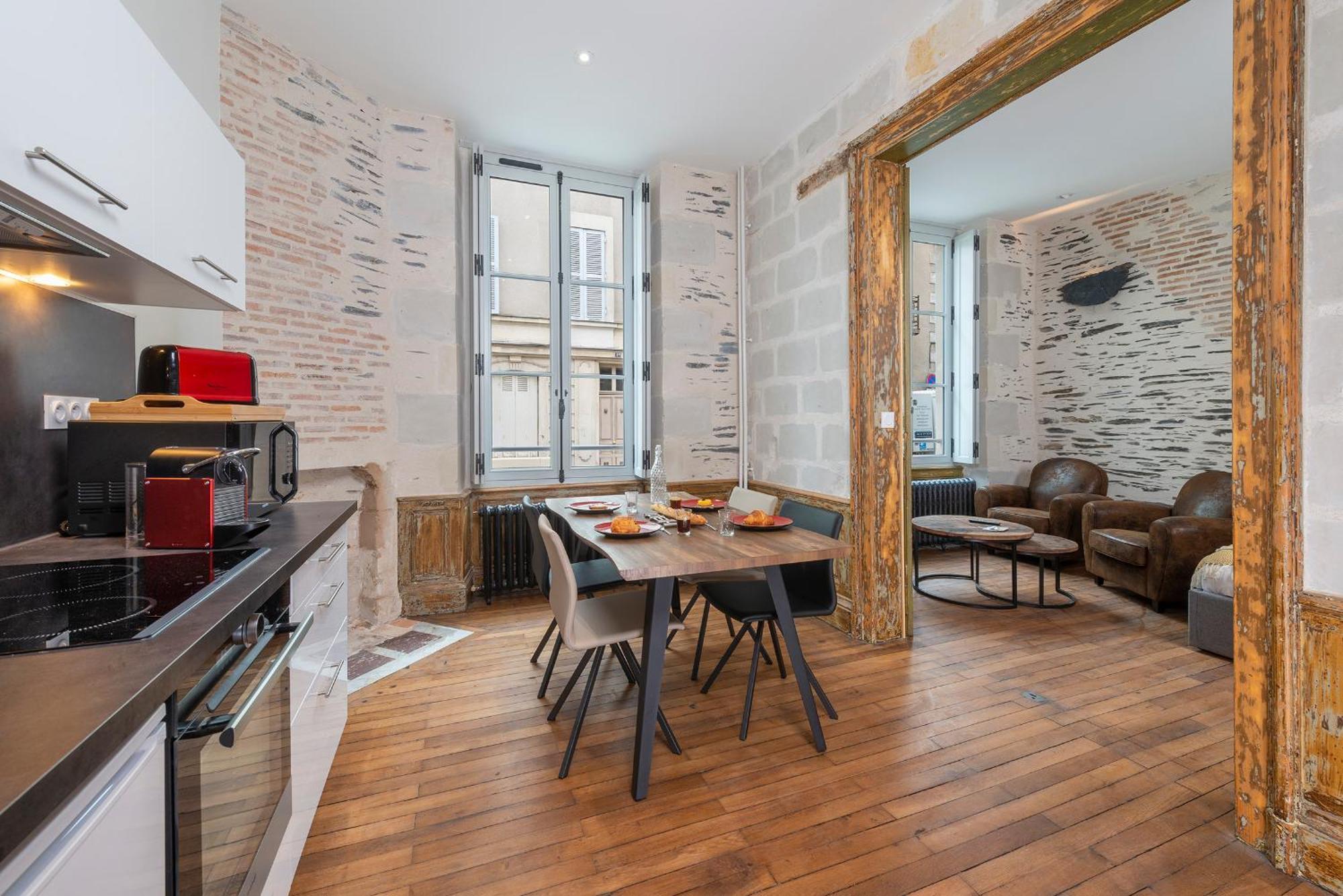 Hyper Centre 16 Rue Valdemaine Apartment อองเชร์ ห้อง รูปภาพ